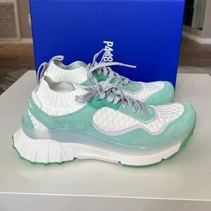 P448 Women’s Lightning Platform Sneakers